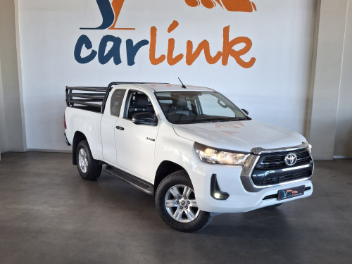 Used Toyota Hilux 2.4 GD6 RB Raider E/Cab 4x2 A/T for sale in Windhoek