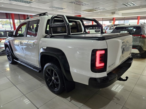 Volkswagen Amarok 3.0 Tdi H-line 4mot A/t D/c P/u in Namibia
