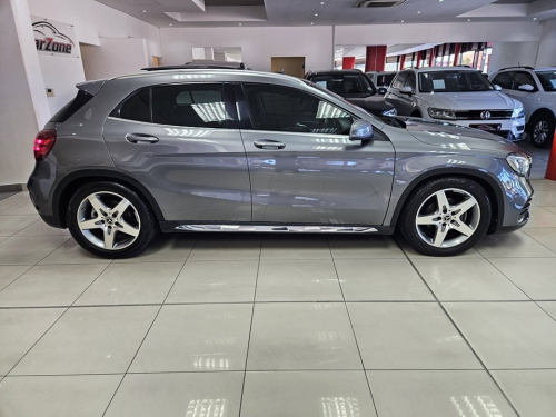 Mercedes-Benz Mercedes-benz Gla-class Gla 200 in Namibia