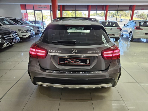 Mercedes-Benz Mercedes-benz Gla-class Gla 200 in Namibia