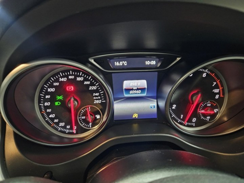 Mercedes-Benz Mercedes-benz Gla-class Gla 200 in Namibia