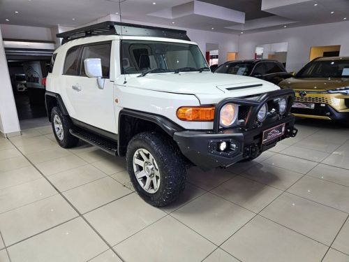 Used Toyota Landcruiser Fj 4.0 V6 Cruiser for sale in Windhoek