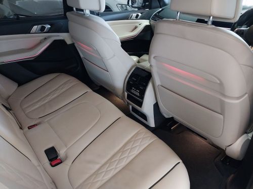 BMW X5 XDrive 30D M-Sport (G05) in Namibia