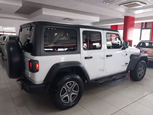 Jeep Wrangler 3.6 V6 Sport A/T in Namibia