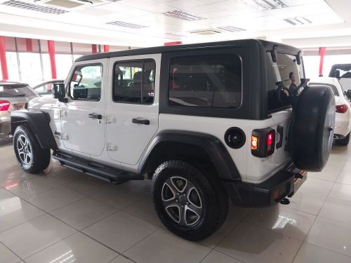 Jeep Wrangler 3.6 V6 Sport A/T in Namibia