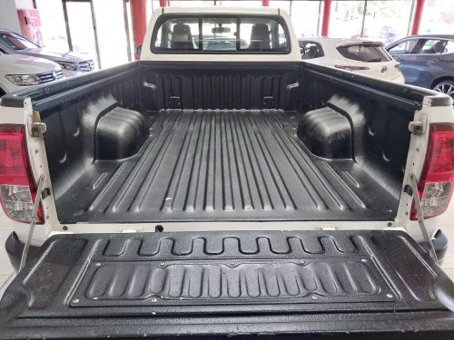 Toyota Hilux 2.4 GD-6 RB SRX S/Cab in Namibia