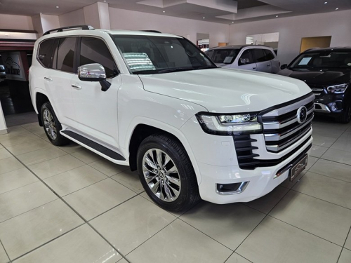 Pre-owned Toyota Landcruiser 300 V6 3.5t Zx for sale in 