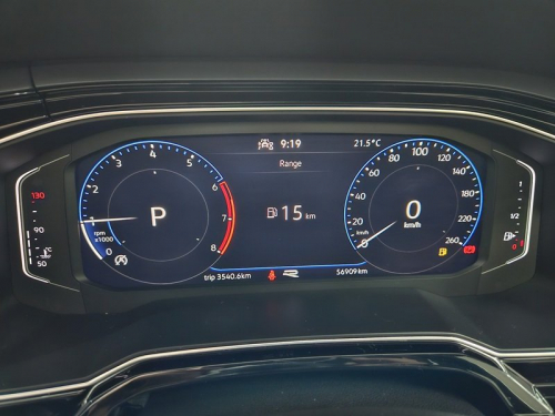 Volkswagen Polo 1.0 Tsi R-line Dsg in Namibia