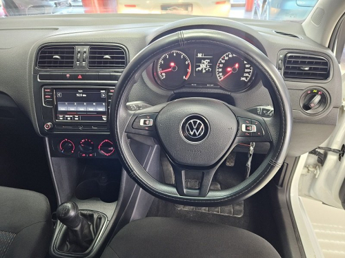 Volkswagen Polo Vivo 1.4 Trendline (5dr) in Namibia