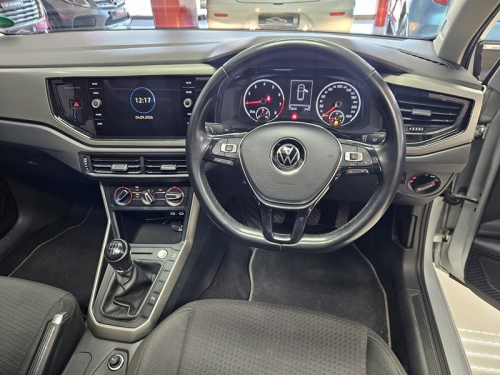 Volkswagen Polo 1.0 Tsi Comfortline in Namibia