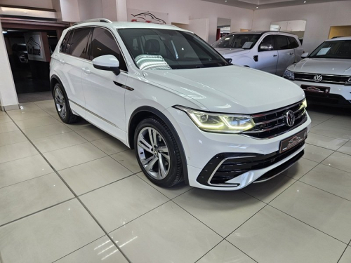 Volkswagen Tiguan 1.4 Tsi R-line Dsg (110kw) in Namibia