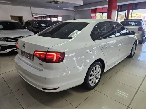 Volkswagen Jetta Gp 1.4 Tsi Comfortline in Namibia
