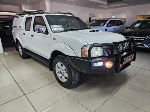 Used Nissan Hardbody Np300 2.5 Tdi 4x4 P/u D/c for sale in Windhoek