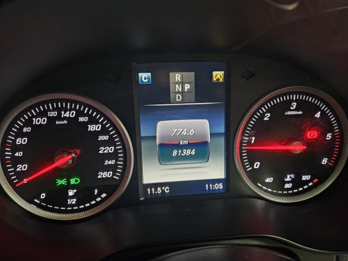 Mercedes-Benz Glc 220d in Namibia