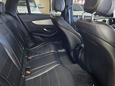 Mercedes-Benz Glc 220d in Namibia