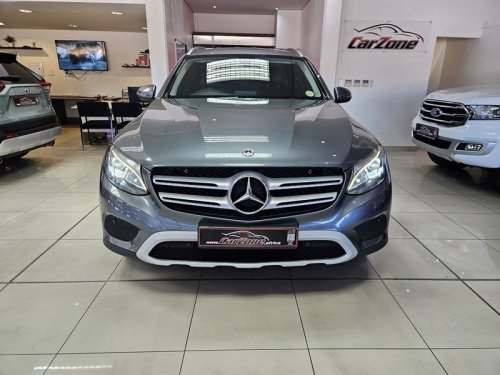 Mercedes-Benz Glc 220d in Namibia
