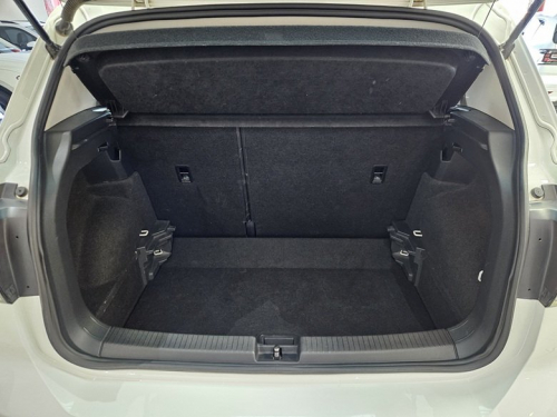 Volkswagen T-cross 1.0 Tsi Comfortline in Namibia