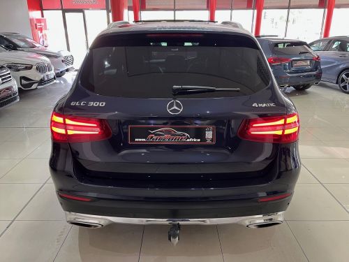 Mercedes-Benz Glc 300 in Namibia