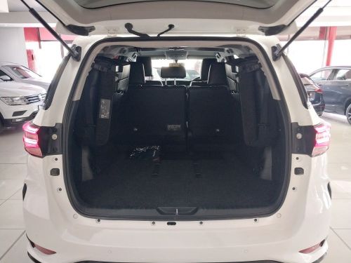 Toyota Fortuner 2.4 GD-6 4x4 A/T in Namibia