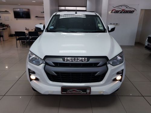 Isuzu D-Max 1.9 DDi LS 4x4 A/T D/C in Namibia