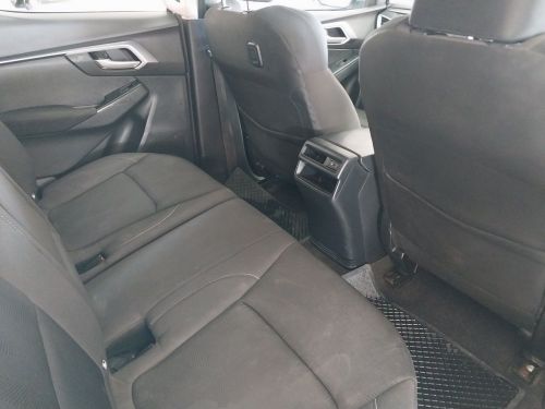 Isuzu D-Max 1.9 DDi LS 4x4 A/T D/C in Namibia