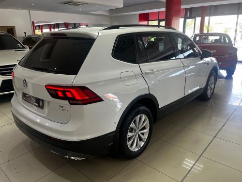 Volkswagen Tiguan Allspace 1.4 Tsi T/line Dsg in Namibia