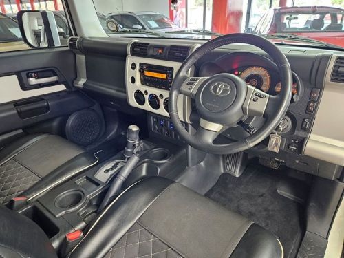 Toyota Landcruiser Fj 4.0 V6 Cruiser in Namibia