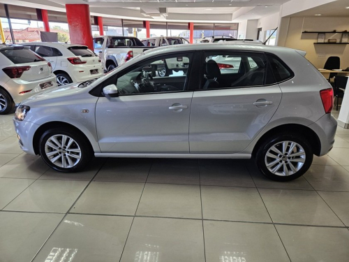 Volkswagen Polo Vivo 1.6 Comfortline Tip in Namibia