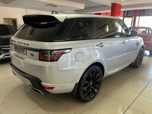 Land Rover Range Rover Sport 3.0 Hst in Namibia