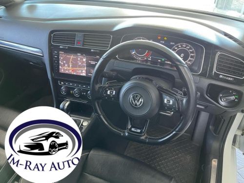 Volkswagen Golf Vii 2.0 Tsi R Dsg in Namibia