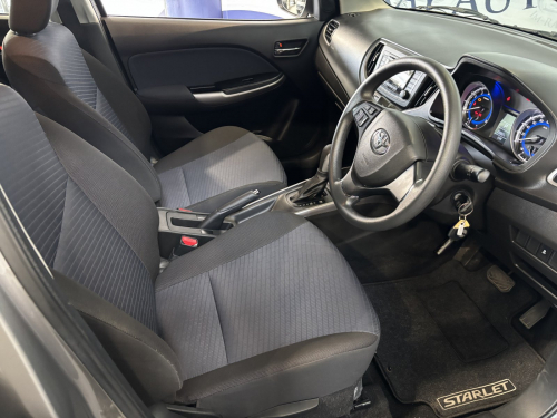 Toyota Starlet 1.4 XS A/T in Namibia