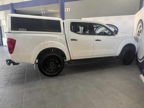 Nissan Navara 2.5 Xe 4X4 P/U D/C in Namibia