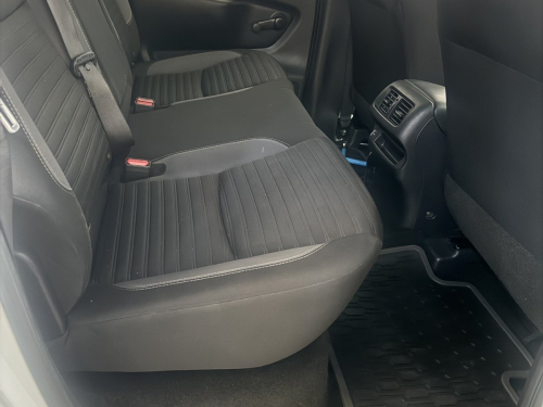 Nissan Navara 2.5 Xe 4X4 P/U D/C in Namibia
