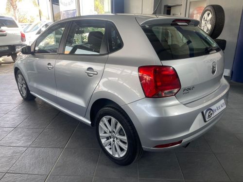Volkswagen Polo Vivo 1.4 Comfortline in Namibia