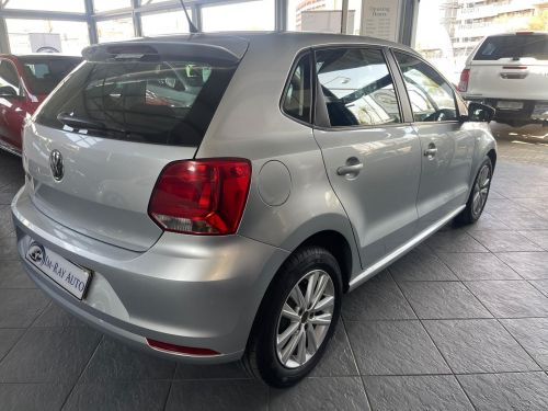 Volkswagen Polo Vivo 1.4 Comfortline in Namibia