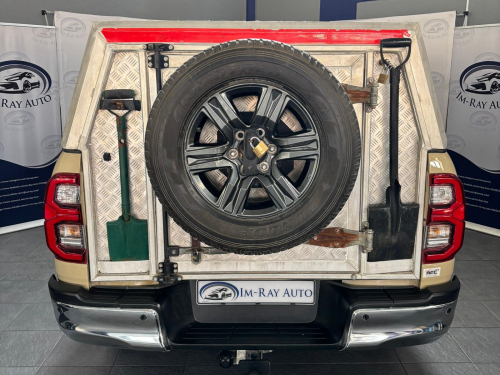 Toyota Hilux 2.8 Gd-6 Raider 4x4 A/T P/U D/C in Namibia