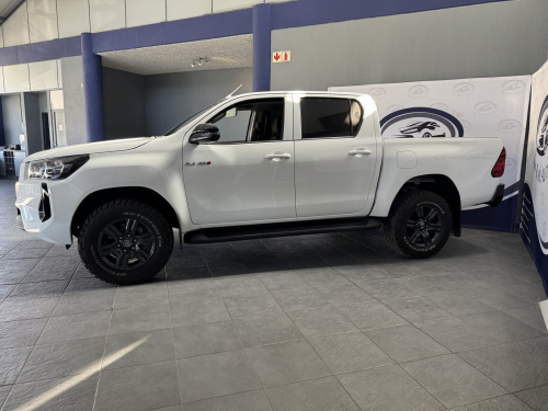 Toyota Hilux 2.4 GD-6 Raider 4X4 A/T P/U D/C in Namibia