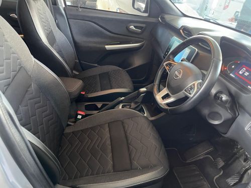 Nissan Magnite 1.0t Acenta Plus Cvt in Namibia