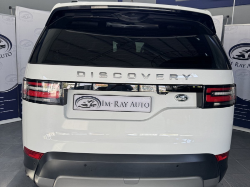 Land Rover Discovery 3.0 Td6 Se in Namibia