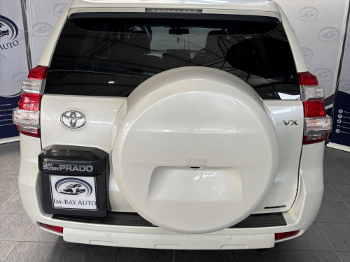 Toyota Prado Vx 4.0 V6 A/T in Namibia