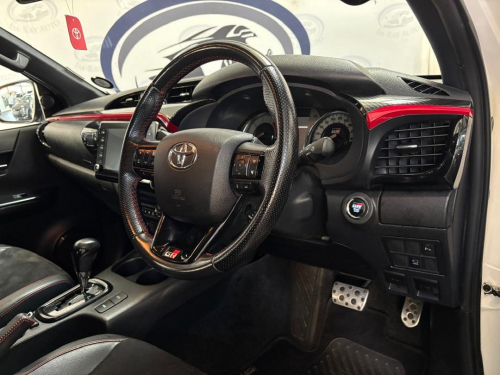 Toyota Hilux 2.8 Gd-6 Gr-s 4X4 A/T P/U D/C in Namibia