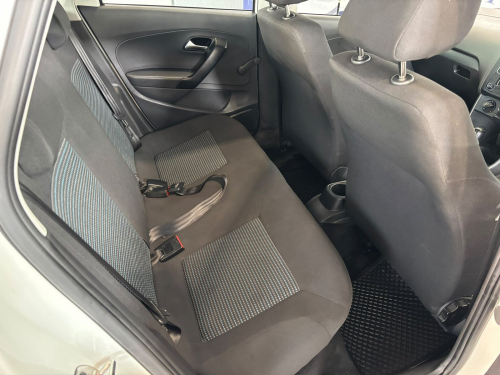 Volkswagen Polo Vivo 1.6 Comfortline Tip (5Dr) in Namibia