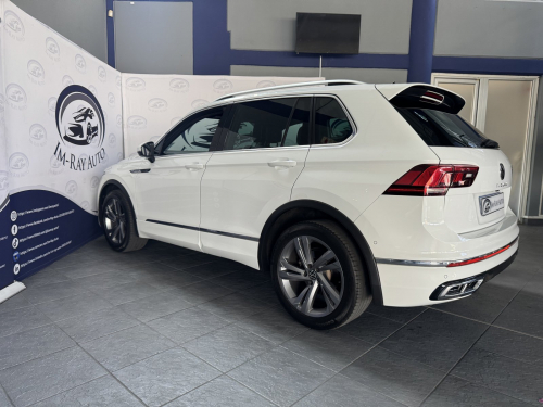 Volkswagen Tiguan 1.4 Tsi R-Line Dsg (110kw) in Namibia