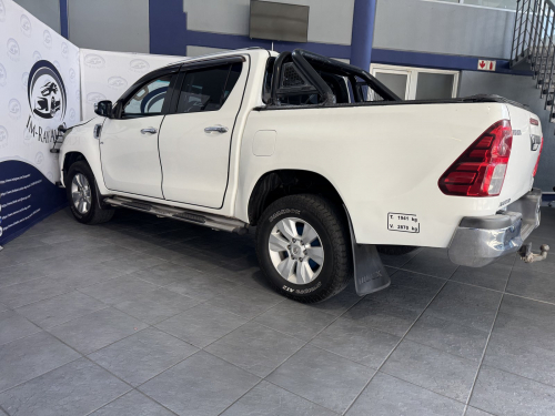 Toyota Hilux 4.0 V6 Raider 4X4 A/T P/U D/C in Namibia