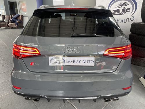 Audi S3 Sportback Stronic (228kw) in Namibia