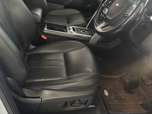 Land Rover Discovery Sport 2.2 Sd4 Hse in Namibia