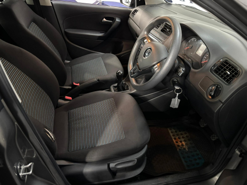 Volkswagen Polo Vivo 1.4 Comfortline (5dr) in Namibia