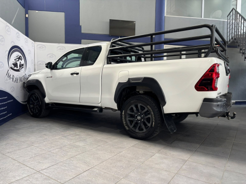 Toyota Hilux 2.8 GD-6 Rb Legend 4X4 A/T P/U E/Cab in Namibia
