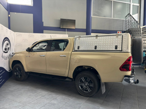 Toyota Hilux 2.8 Gd-6 Raider 4x4 A/T P/U D/C in Namibia