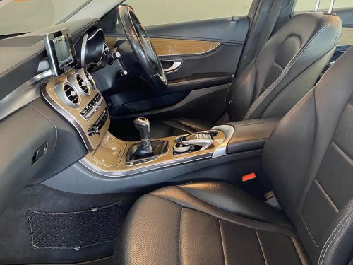 Mercedes-Benz C180 Exclusive in Namibia